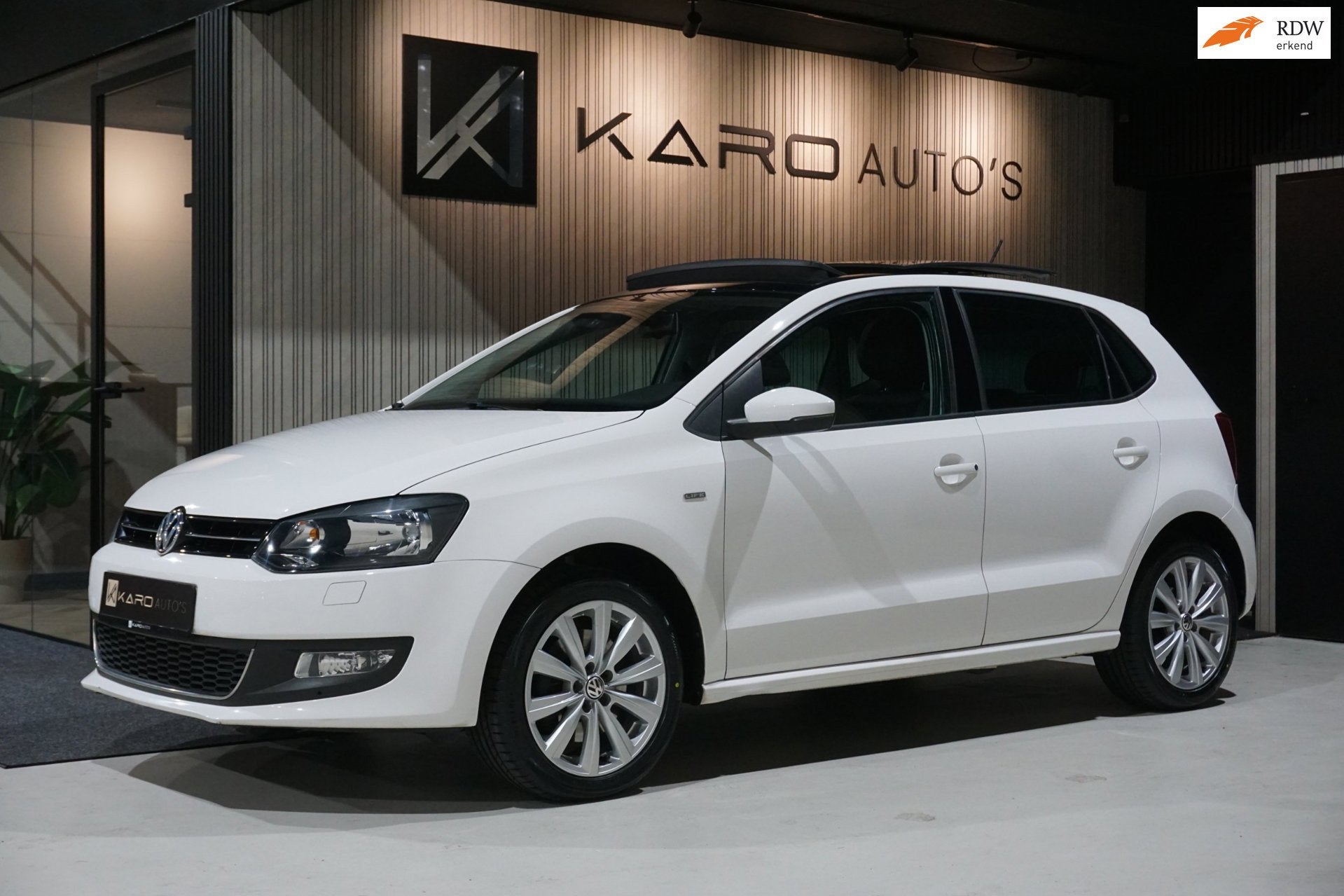 Volkswagen Polo 1.2 TSI 105PK Life Pano Carplay Cruise Clima, Auto's, Voorwielaandrijving, Euro 5, Stof, Gebruikt