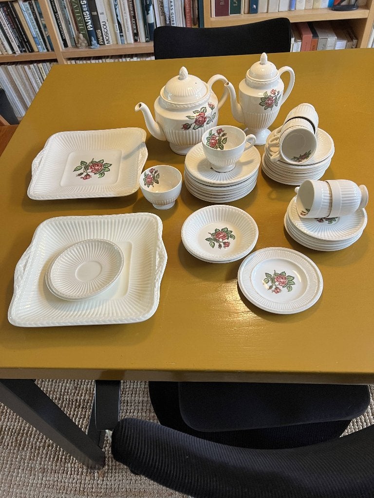 Wedgwood  Moss Ross, Ophalen