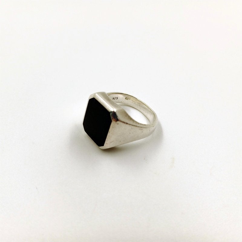 Zilveren Onyx zegelring, 18 tot 19, Heer, Ophalen of Verzenden, Zo goed als nieuw