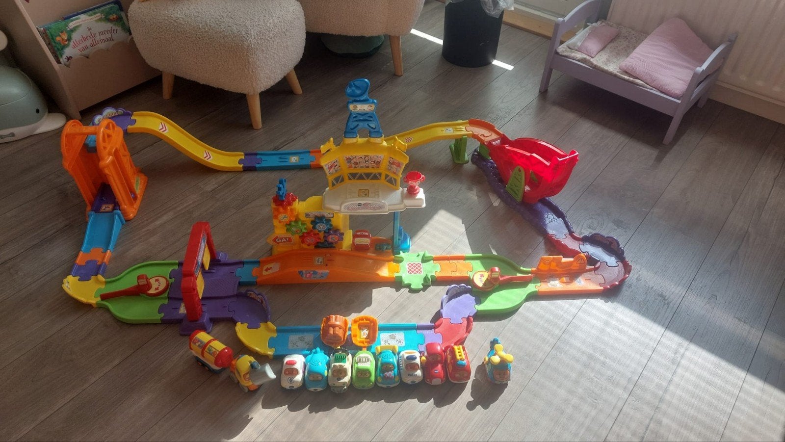 VTech Toet Toet Auto's Racebaan met 10 auto's, Ophalen of Verzenden, Gebruikt, Overige merken