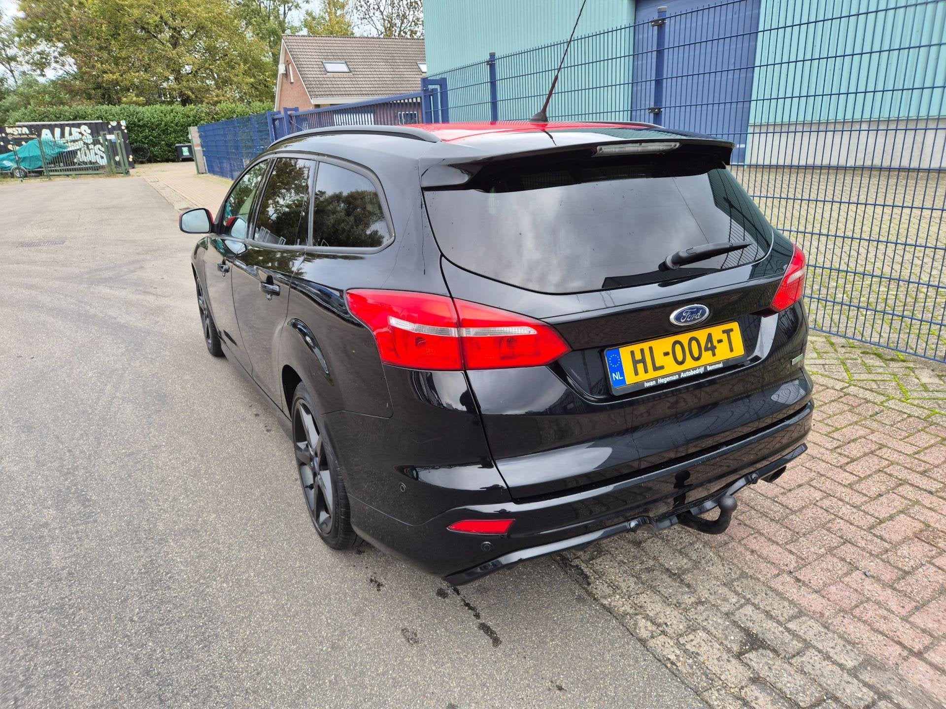 Foto 4 van Ford Focus Wagon 1.5 Black Edition ST Look *AKTIEPRIJS!