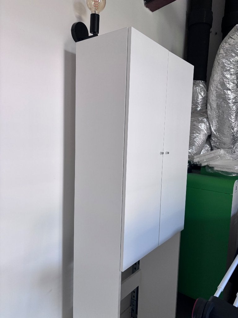 IKeA NYSJÖN Kast voor wasmachine, wit, 65x190 cm, Huis en Inrichting, Ophalen, Met deur(en), 50 tot 100 cm, Zo goed als nieuw