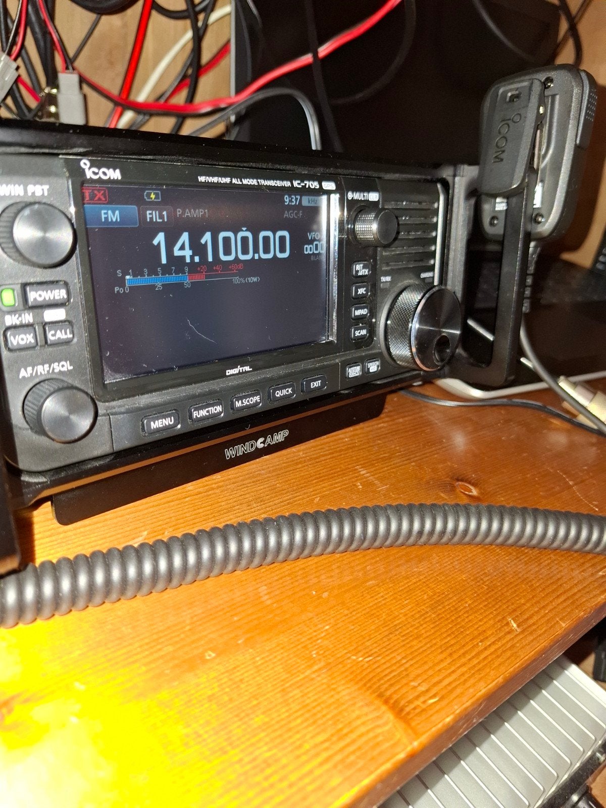 icom ic 705, Telecommunicatie, Ophalen of Verzenden, Zo goed als nieuw