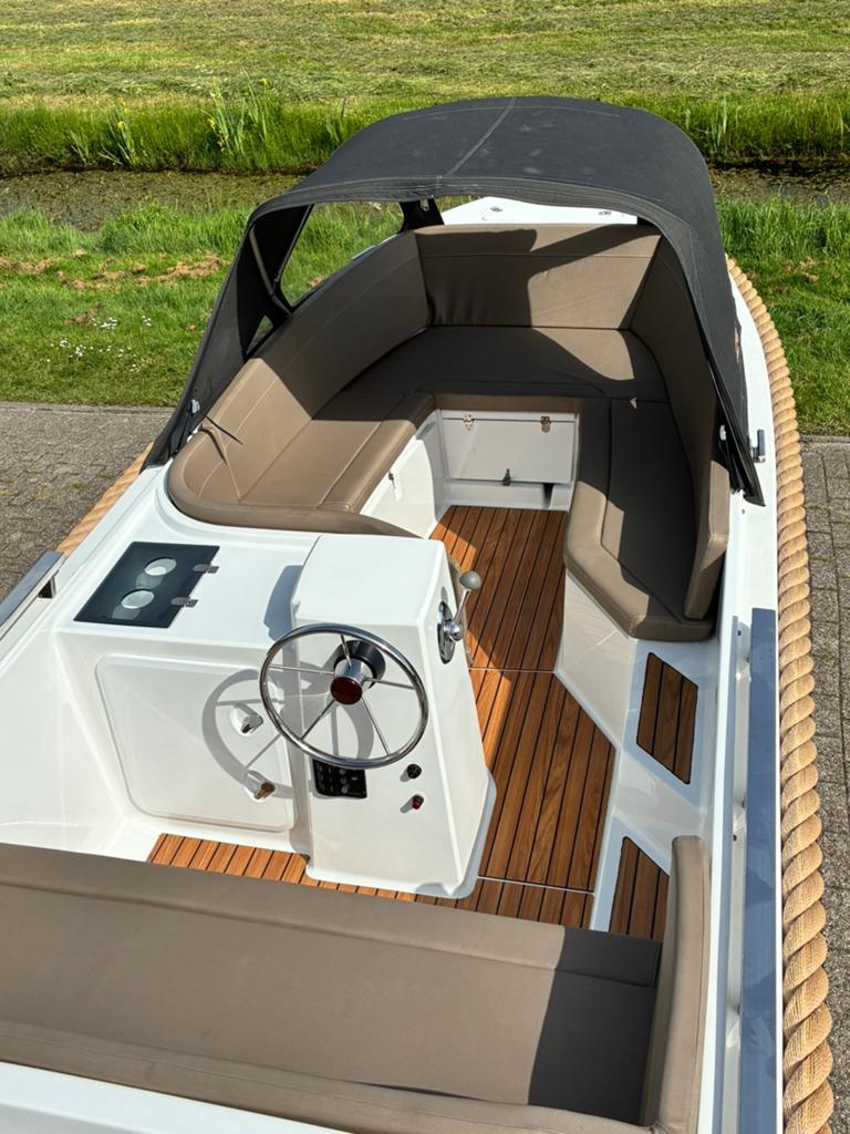 Silveryacht 525 | 20PK Tohatsu | Vaarbewijsvrij | zonnedek, Watersport en Boten, Ophalen, Zo goed als nieuw, Buitenboordmotor