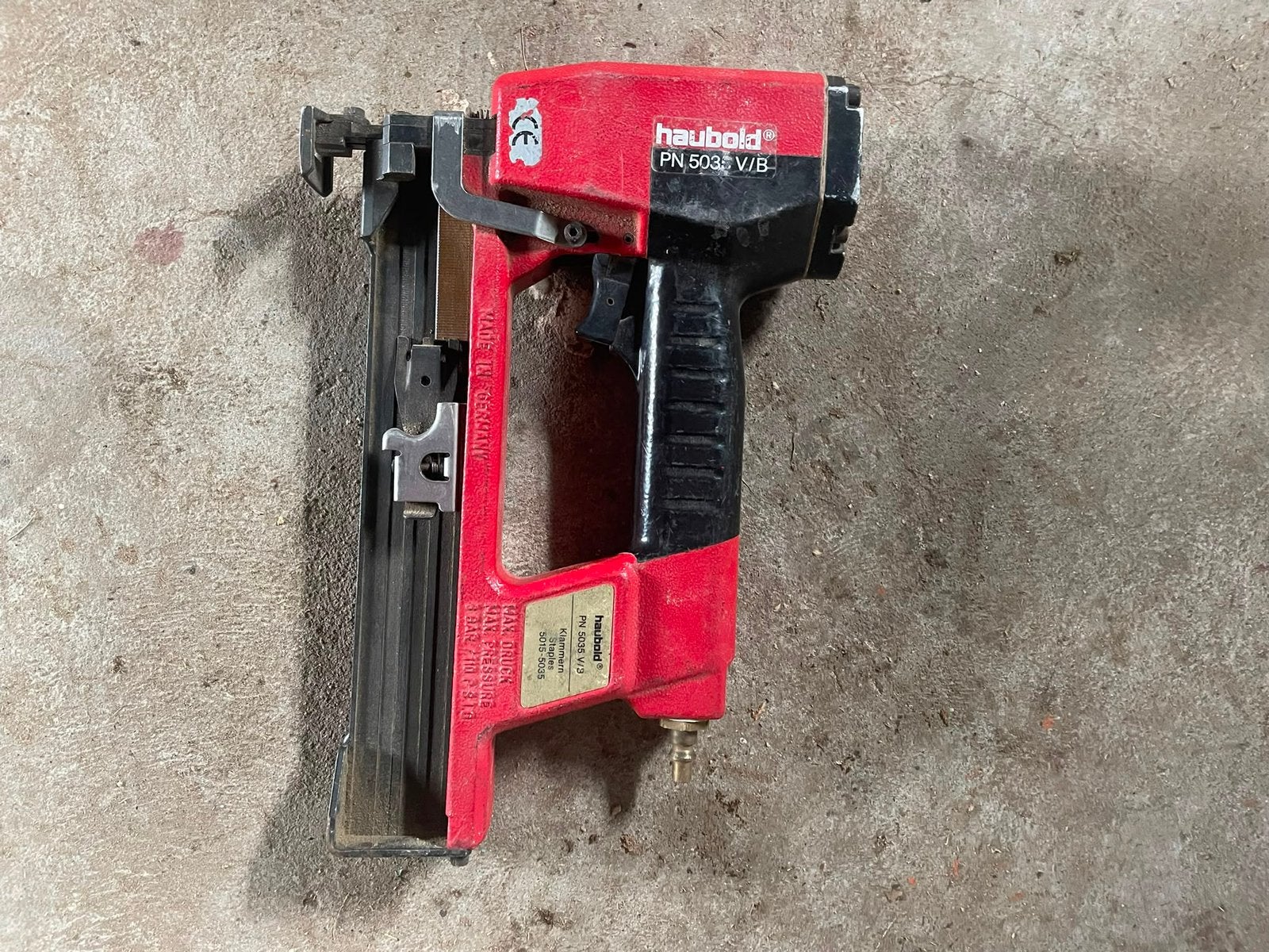 Nietpistool, Doe-het-zelf en Verbouw, Gereedschap | Overige machines, Ophalen of Verzenden, Zo goed als nieuw