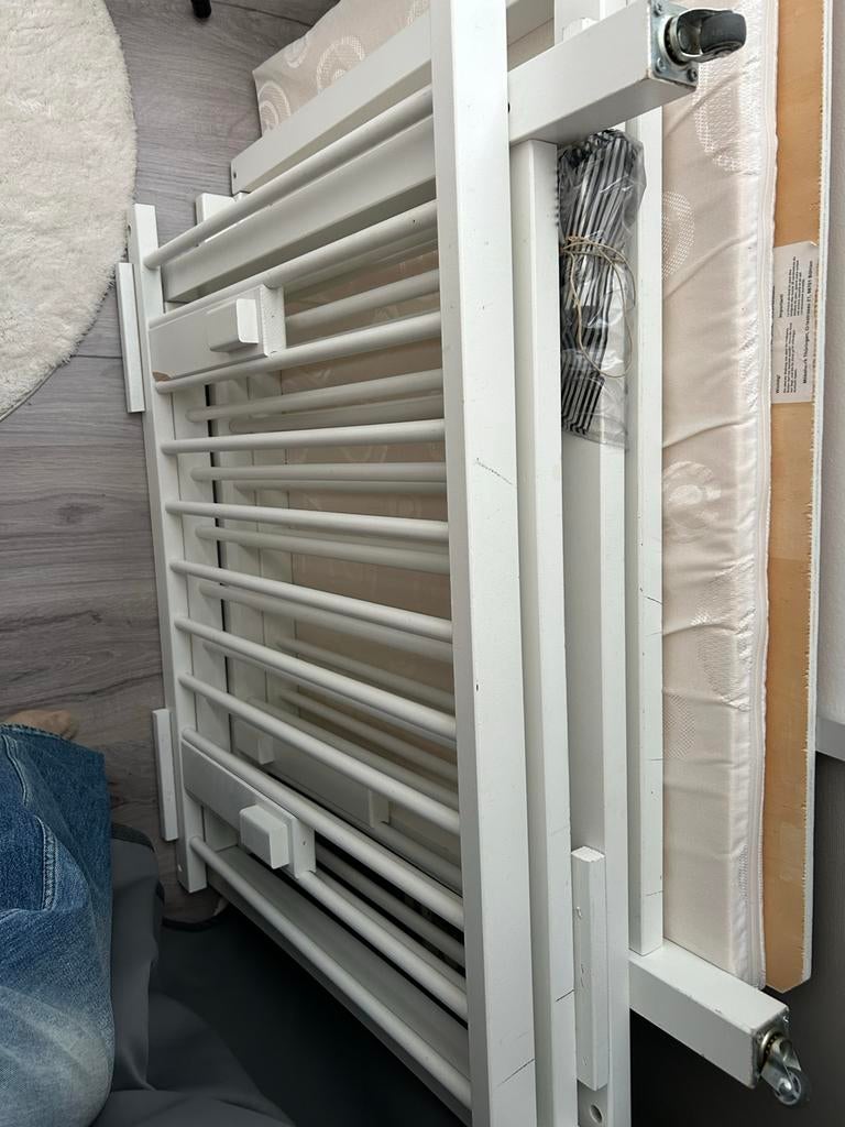 IKEA Box wit - babybedje/ledikant, Kinderen en Baby's, Boxen, Ophalen, Gebruikt