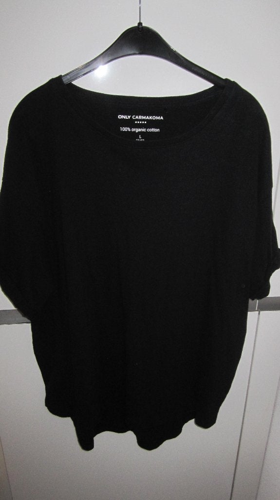 Only Carmakoma zwarte damesshirt maat L is maat 50/52, Zwart, Maat 46/48 (XL) of groter, Ophalen of Verzenden, Korte mouw