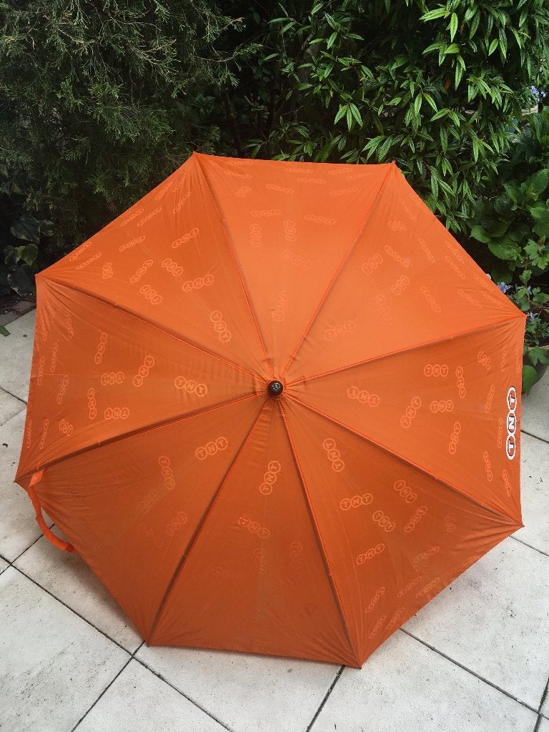 Oranje paraplu, Ophalen, Zo goed als nieuw, Oranje