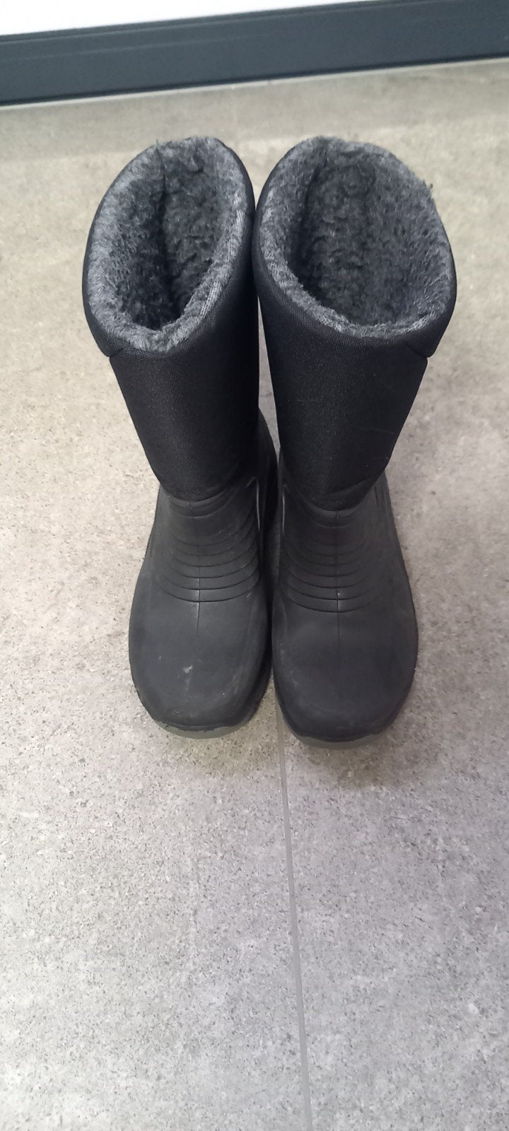 snow boots, Ophalen of Verzenden, Zo goed als nieuw, Jongen of Meisje, Laarzen