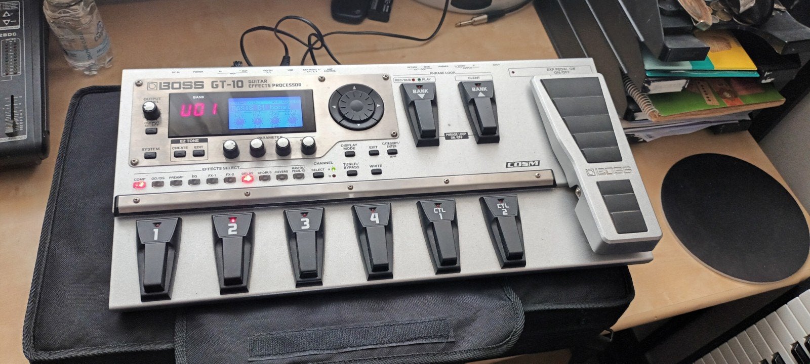 Boss GT-10 Gitaar Multi-effect Processor met Draagtas, Muziek en Instrumenten, Effecten, Ophalen of Verzenden, Zo goed als nieuw