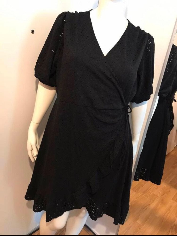 Ms mode broderie overslag wikkel jurk XXL 50/52, Kleding | Dames, Verzenden, Zo goed als nieuw, Zwart, Jurk