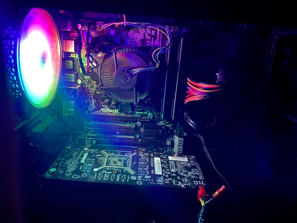 Gaming pc, Spelcomputers en Games, Games | Pc, Overige genres, 1 speler, Ophalen of Verzenden, Zo goed als nieuw