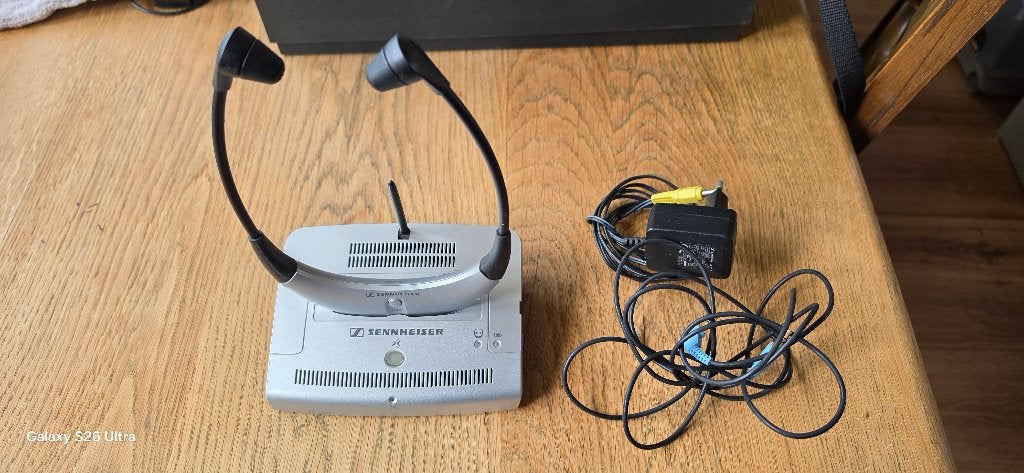 Sennheiser TR4200, Audio, Tv en Foto, Koptelefoons, Sennheiser, Zo goed als nieuw, Draadloos, Op oor (supra aural)