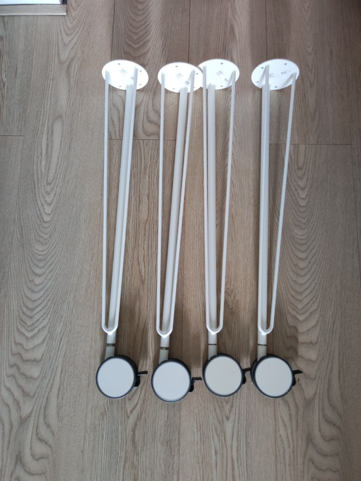 4 witte tafelpoten met wieltjes Ikea Krille, Ophalen, Tafelpoot, Minder dan 50 cm, 50 tot 100 cm