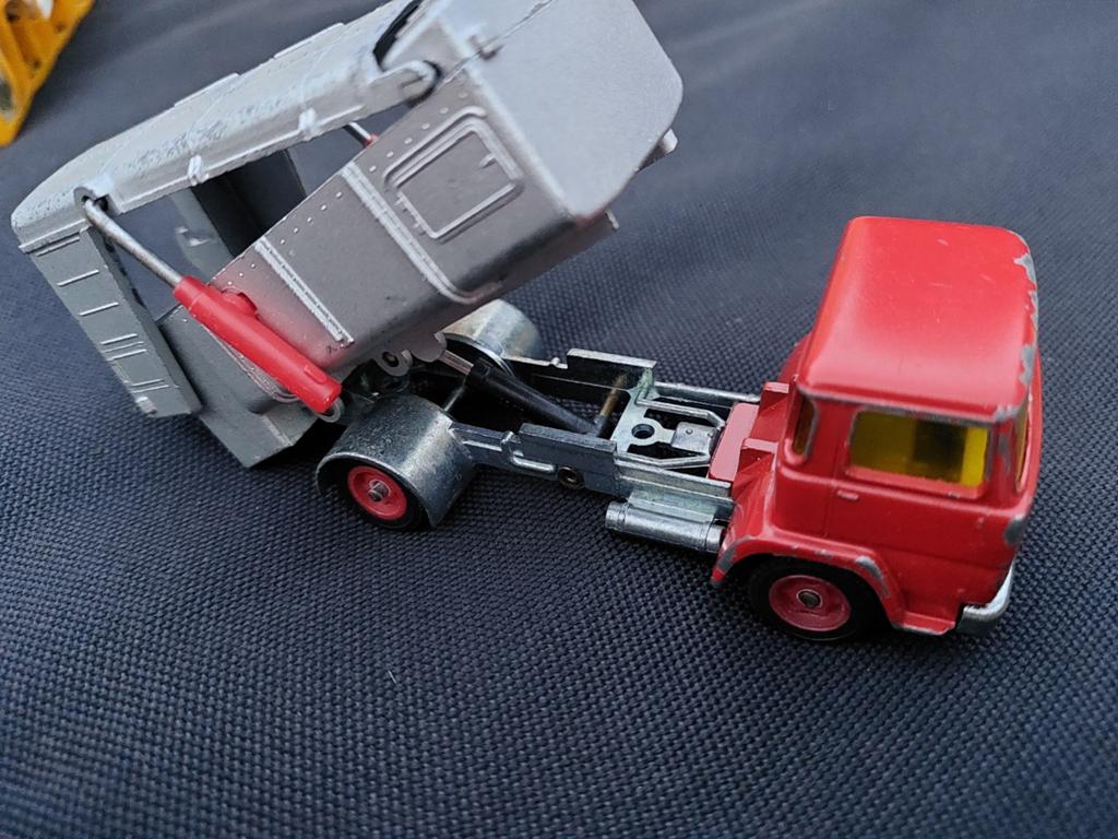 Siku V274 Deutz Magirus Vuilniswagen - Mooie Staat, Ophalen of Verzenden, Gebruikt