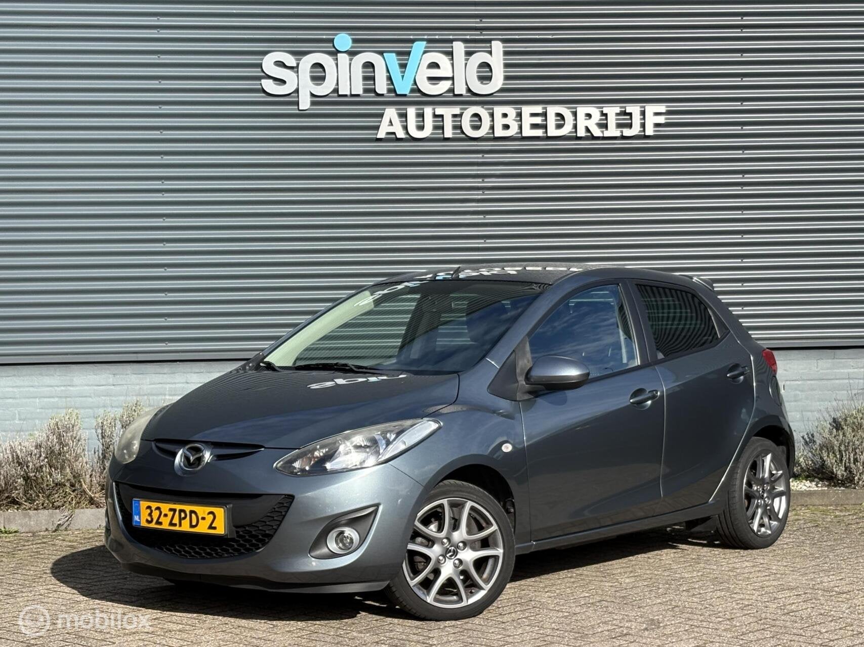 Mazda 2 1.3 BIFUEL GT - Trekhaak - Stoelverwarming - 1e EIG, Auto's, Voorwielaandrijving, Euro 5, 4 cilinders, 4 stoelen