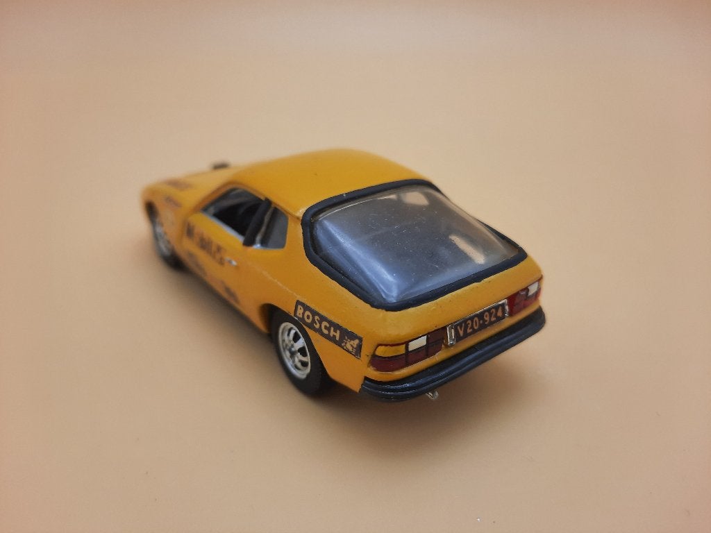 Porsche 924 1:43 Schuco (professioneel verbeterd!), Hobby en Vrije tijd, Modelauto's | 1:43, Ophalen of Verzenden, Gebruikt, Auto