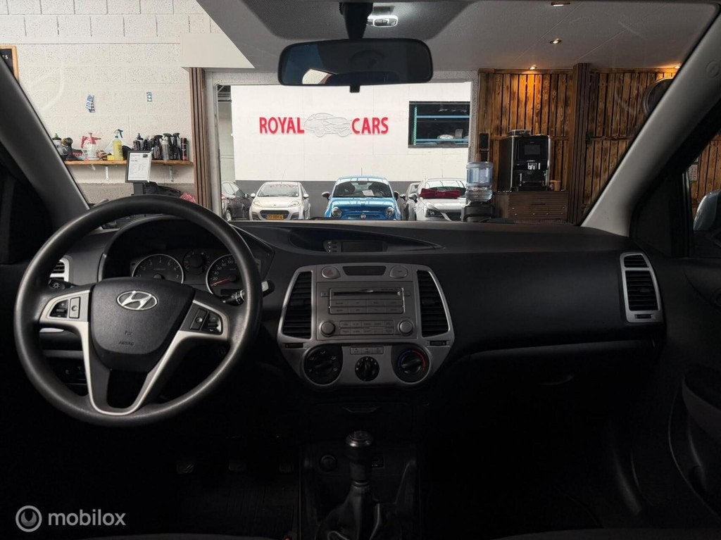 Hyundai i20 1.2i i-Motion| Parkeer sensor achter| Airco|APK, Auto's, Hyundai, Euro 5, 450 kg, Gebruikt, 31 €/maand
