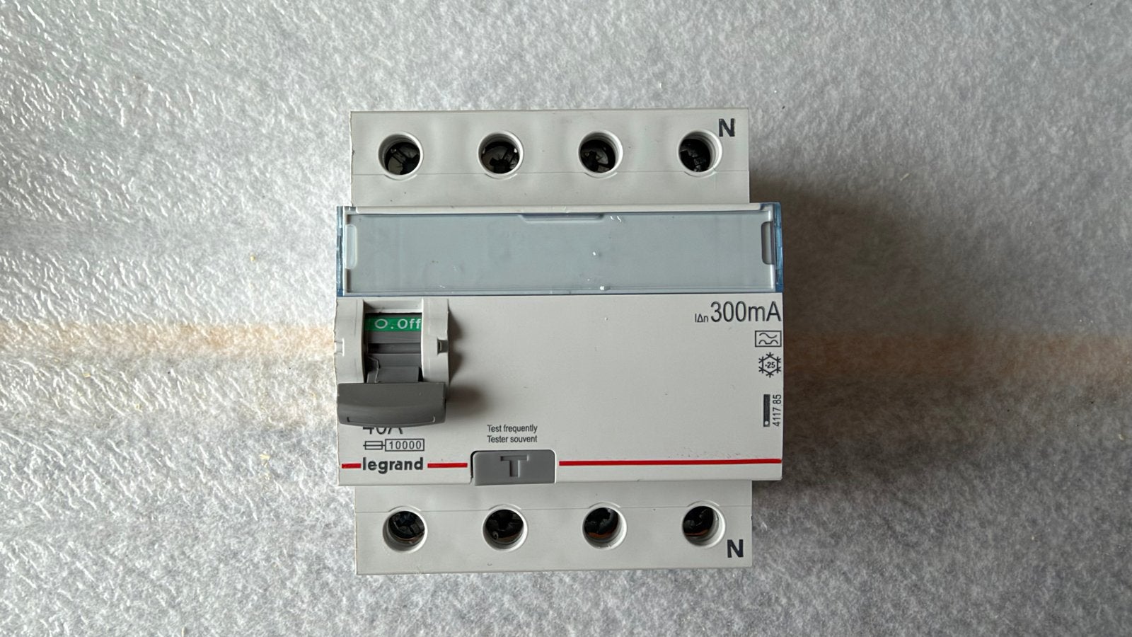 Legrand Aardlekschakelaar 40A 300mA, Ophalen of Verzenden, Gebruikt, Aardlekschakelaar
