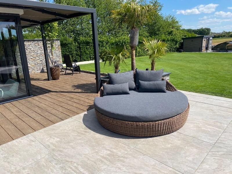 Mega ligbedden voor 1499 euro allin luxe onderstel, Ophalen of Verzenden, Nieuw