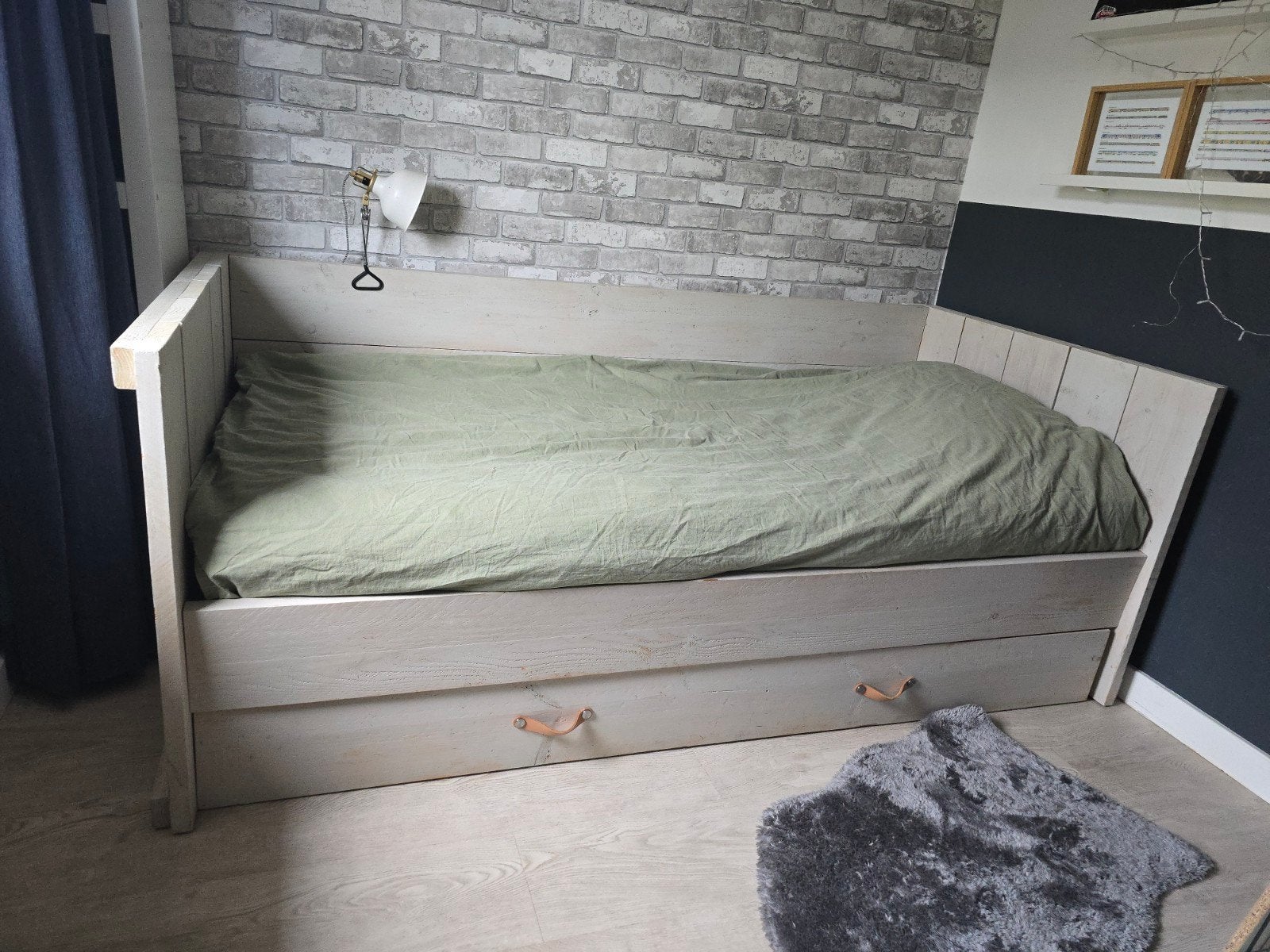 Stoer Steigerhouten Eenpersoonsbed met Opberglade & Matras, Huis en Inrichting, Ophalen, Gebruikt, 90 cm, Eenpersoons