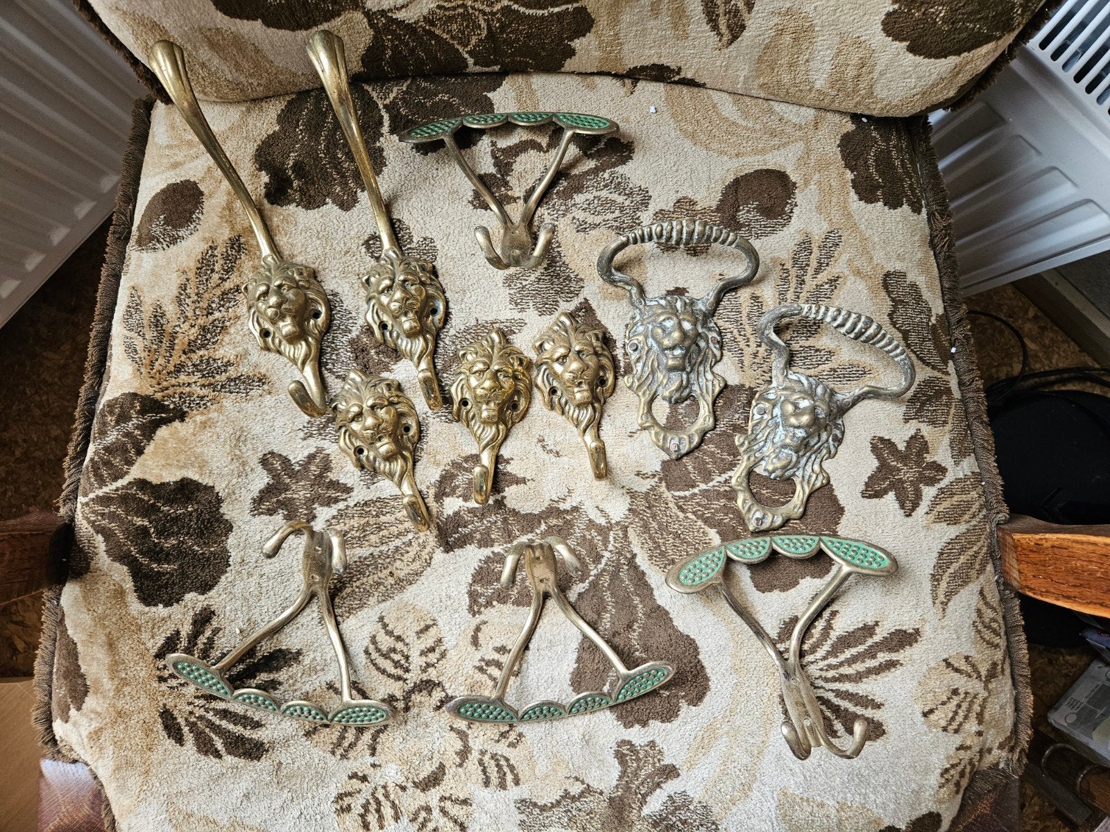 Diverse vintage metalen wandhaken en kapstokken, Ophalen of Verzenden, Gebruikt, Metaal, Wandhaken