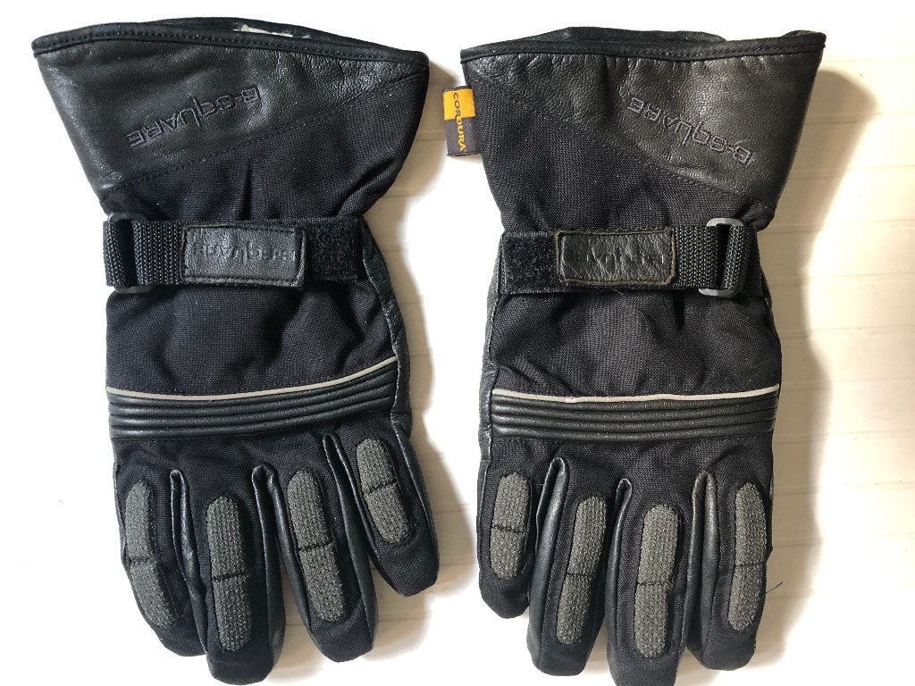 Nog enkele paren goede motorhandschoenen, Ophalen of Verzenden, Tweedehands, Dames, Handschoenen