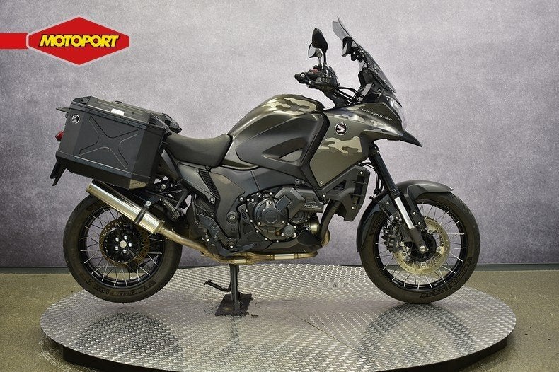 Honda VFR 1200 X CROSSTOURER DCT (bj 2014), Motoren, Motoren | Honda, Info@motoportwormerveer.nl, Honda Motor Europe, Bedrijf