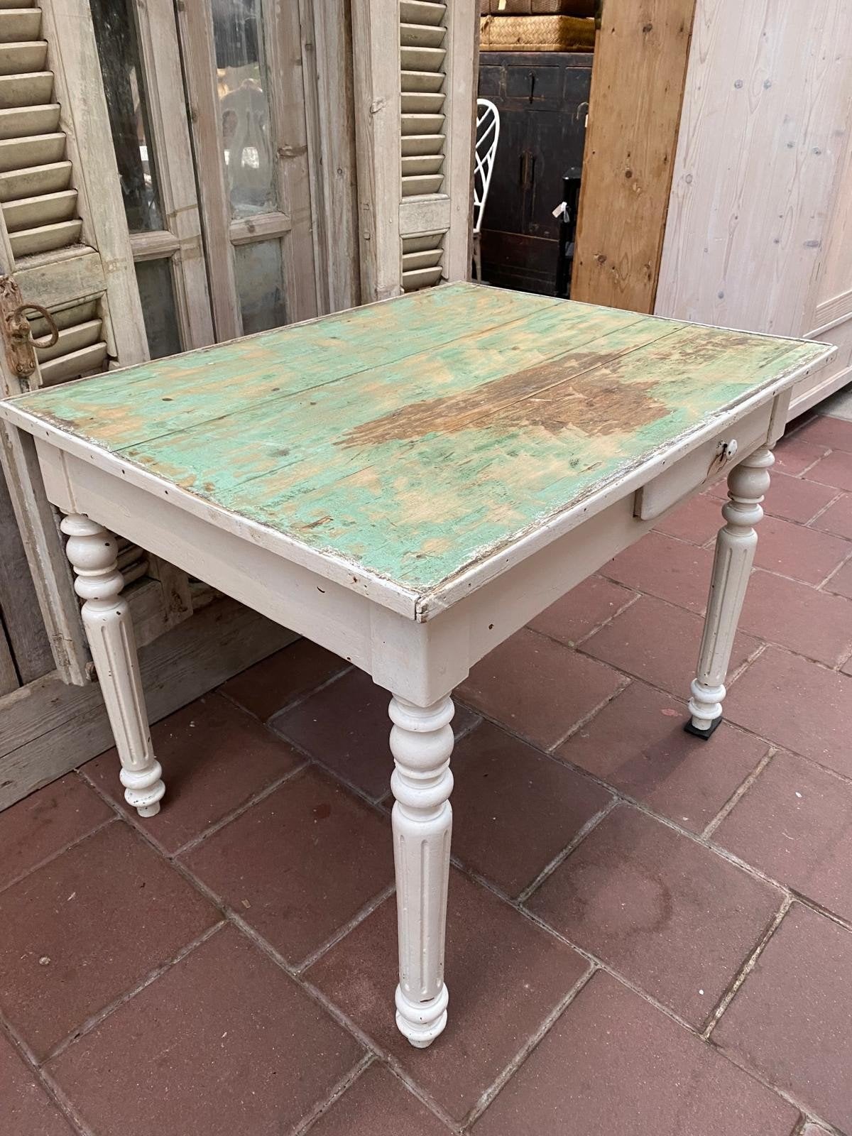 Leuk Frans brocante tafeltje keukentafel tafel, Ophalen
