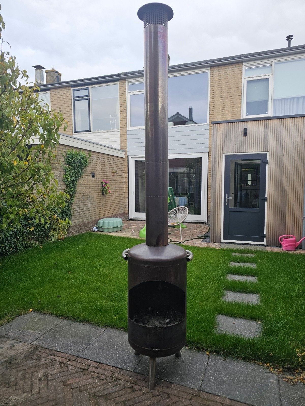 Prachtige RVS buitenkachel haard allesbrander., Ophalen