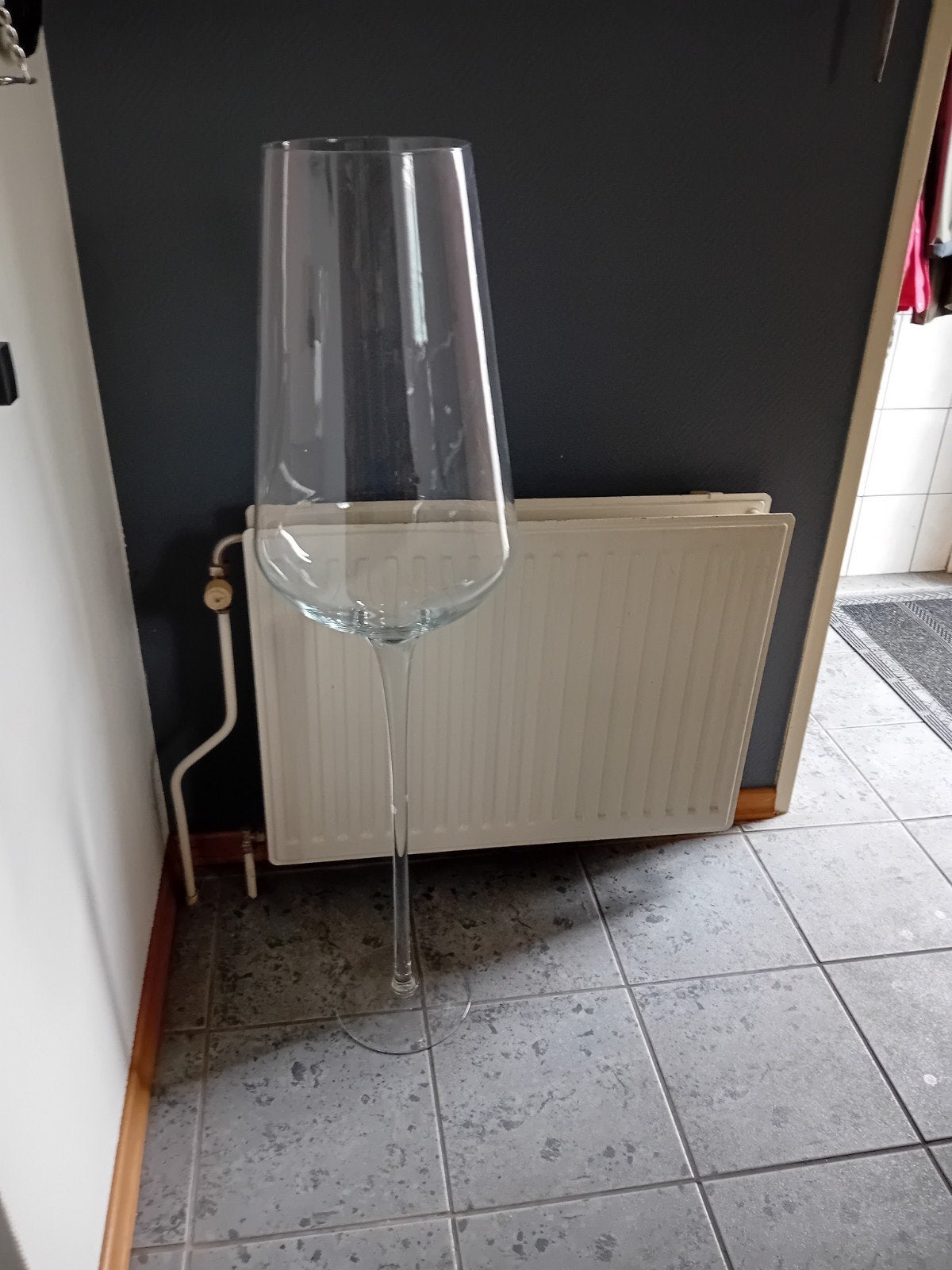 Groot wijnglas - Decoratief object van 115 cm hoog, Ophalen, Zo goed als nieuw