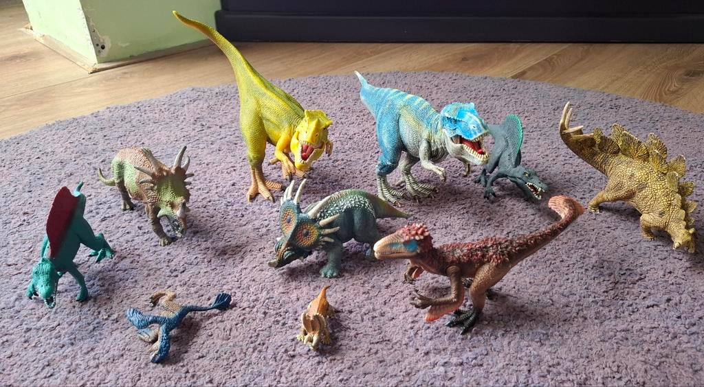 Schleich dino set 10 stuks!, Ophalen of Verzenden, Zo goed als nieuw, Paard, Beeldje of Figuurtje