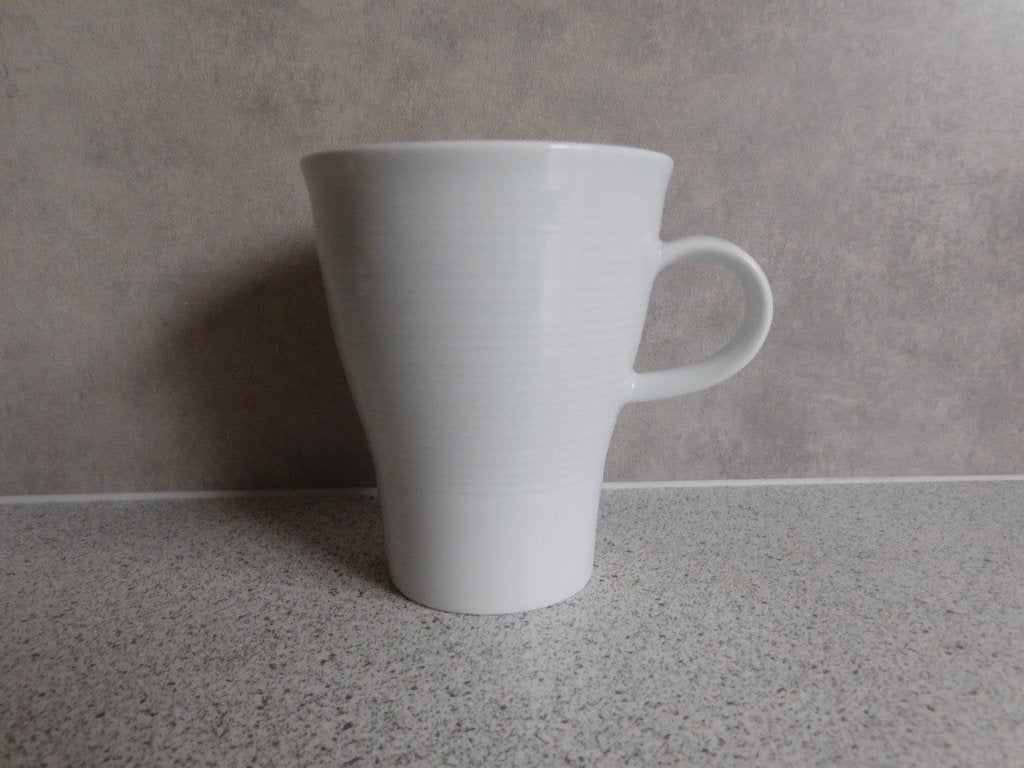Mok 11,5x9,5 cm. 400 ml. Move Sequence Wit Arzberg Germany, Overige typen, Ophalen of Verzenden, Zo goed als nieuw, Overige stijlen