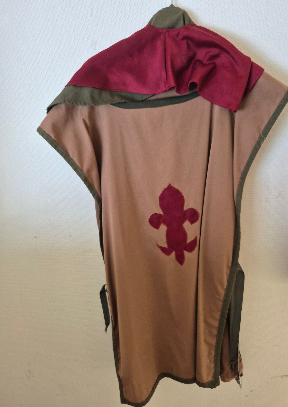Prachtige middeleeuwse kleding voor thema feest  of carnaval, Kleding | Dames, Carnavalskleding en Feestkleding, Ophalen of Verzenden