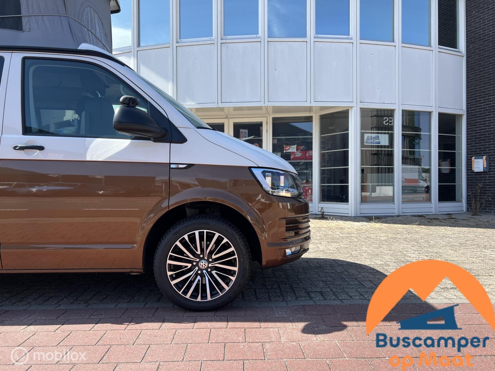 Volkswagen T6 2019 buscamper L2H1 Nevada Two-tone, Verkoop@buscamperopmaat.nl, Bedrijf, Airconditioning, 5 tot 6 meter