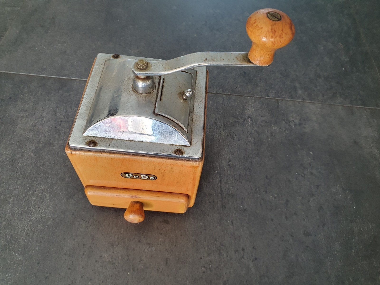Vintage PeDe Koffiemolen - Hout en Metaal, Ophalen of Verzenden