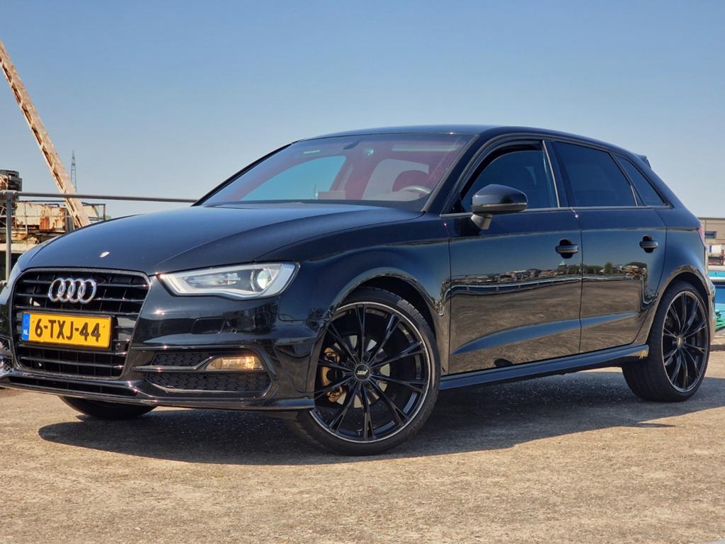 Nette AUDI A3 Sportback S-LINE | AUTOMAAT KEYLESS ABT a1 s3, Auto's, Bluetooth, 4 cilinders, Leder en Stof, Zwart