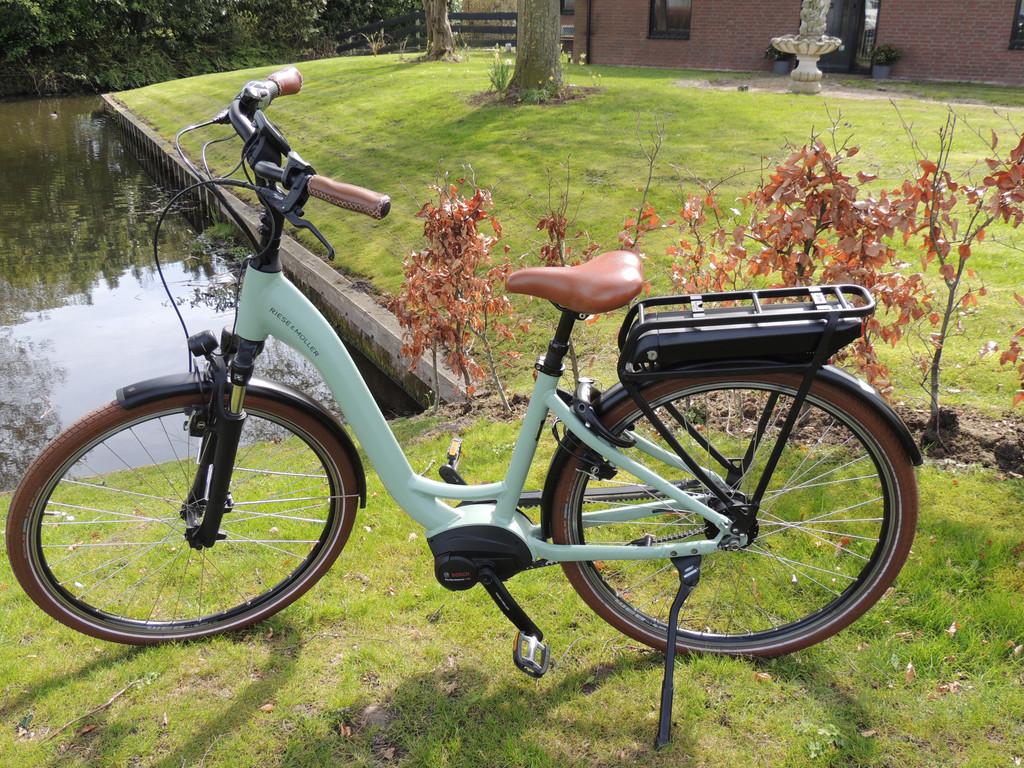 Riese & Muller Swing Framemaat 47 cm 500 WH accu, Fietsen en Brommers, Elektrische fietsen, Riese & Müller, Edisonweg 9
1821 bn  Alkmaar, NL