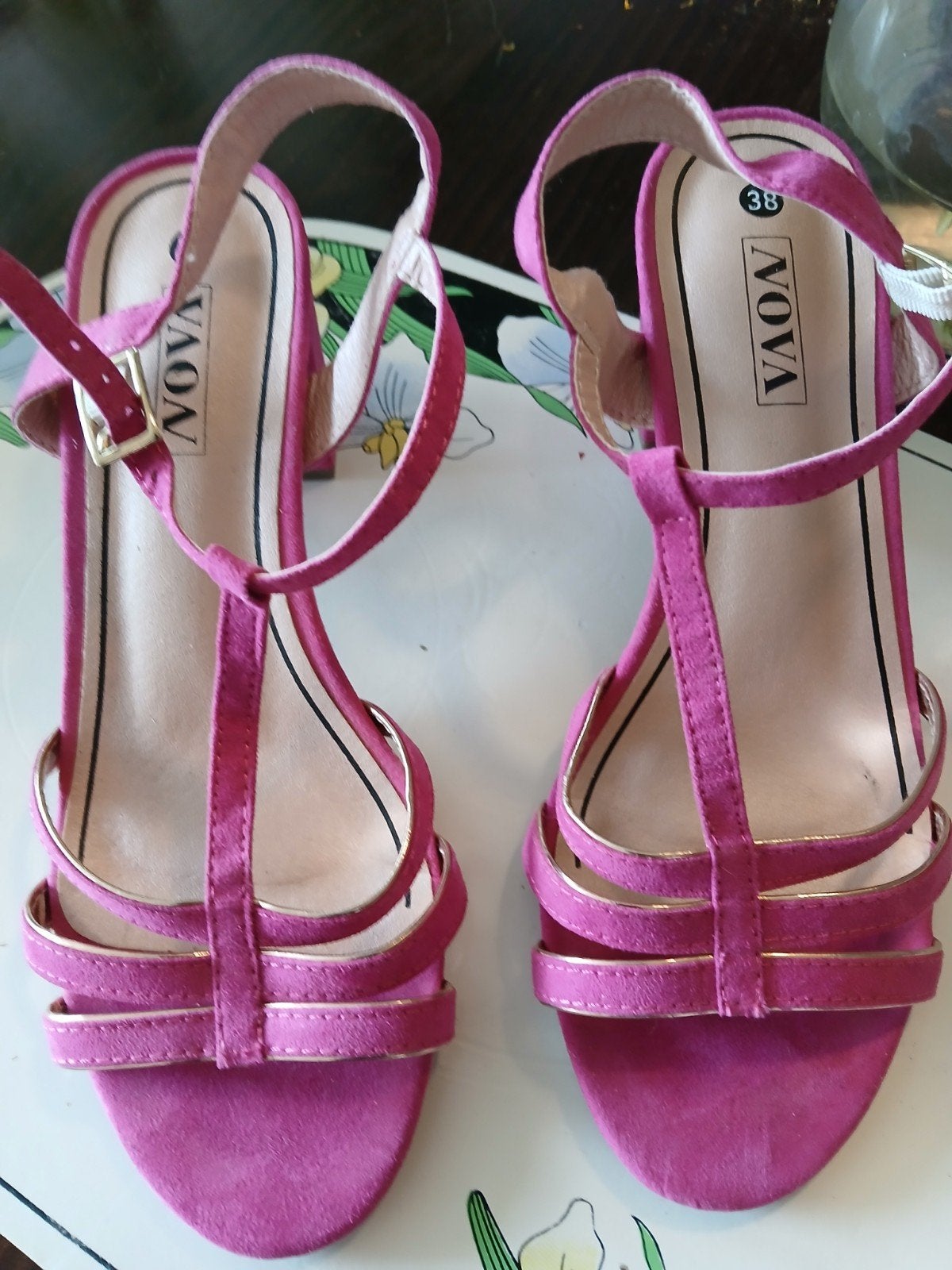 Sandalen 38 met blokhak, Kleding | Dames, Schoenen, Ophalen of Verzenden, Zo goed als nieuw, Roze, Sandalen of Muiltjes