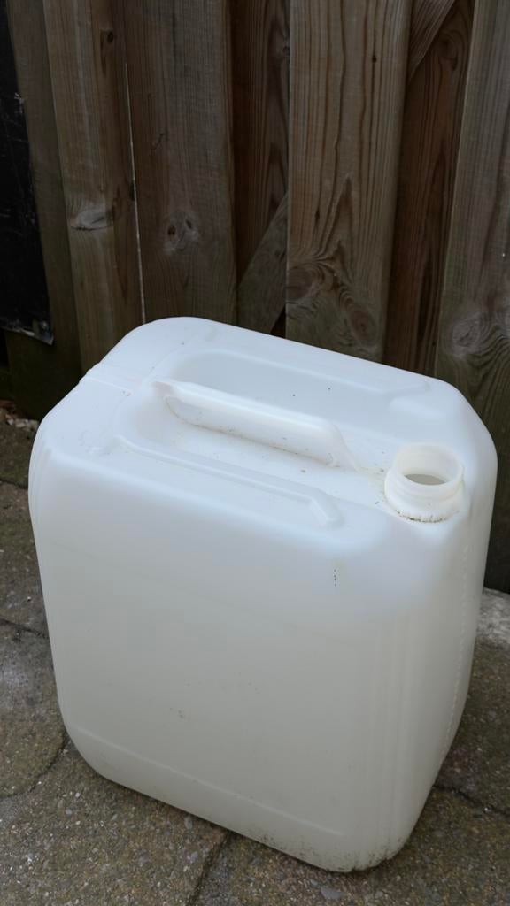 30L jerrycans, Auto-onderdelen, Brandstofsystemen, Ophalen of Verzenden, Gebruikt