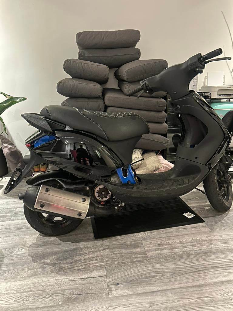Zip 172cc ruilen tegen vespa, Ophalen, Gebruikt, Zip, Benzine