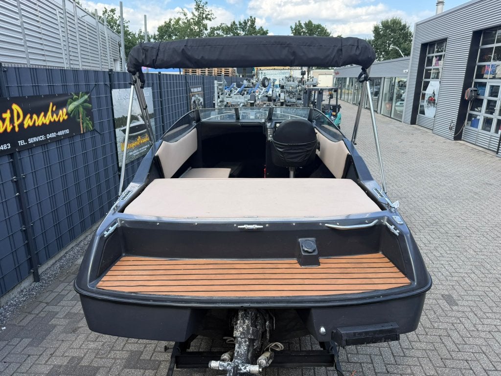 Bayliner 2052 Capri LS, 43 cm, Gebruikt, Binnenboordmotor, Overige brandstoffen