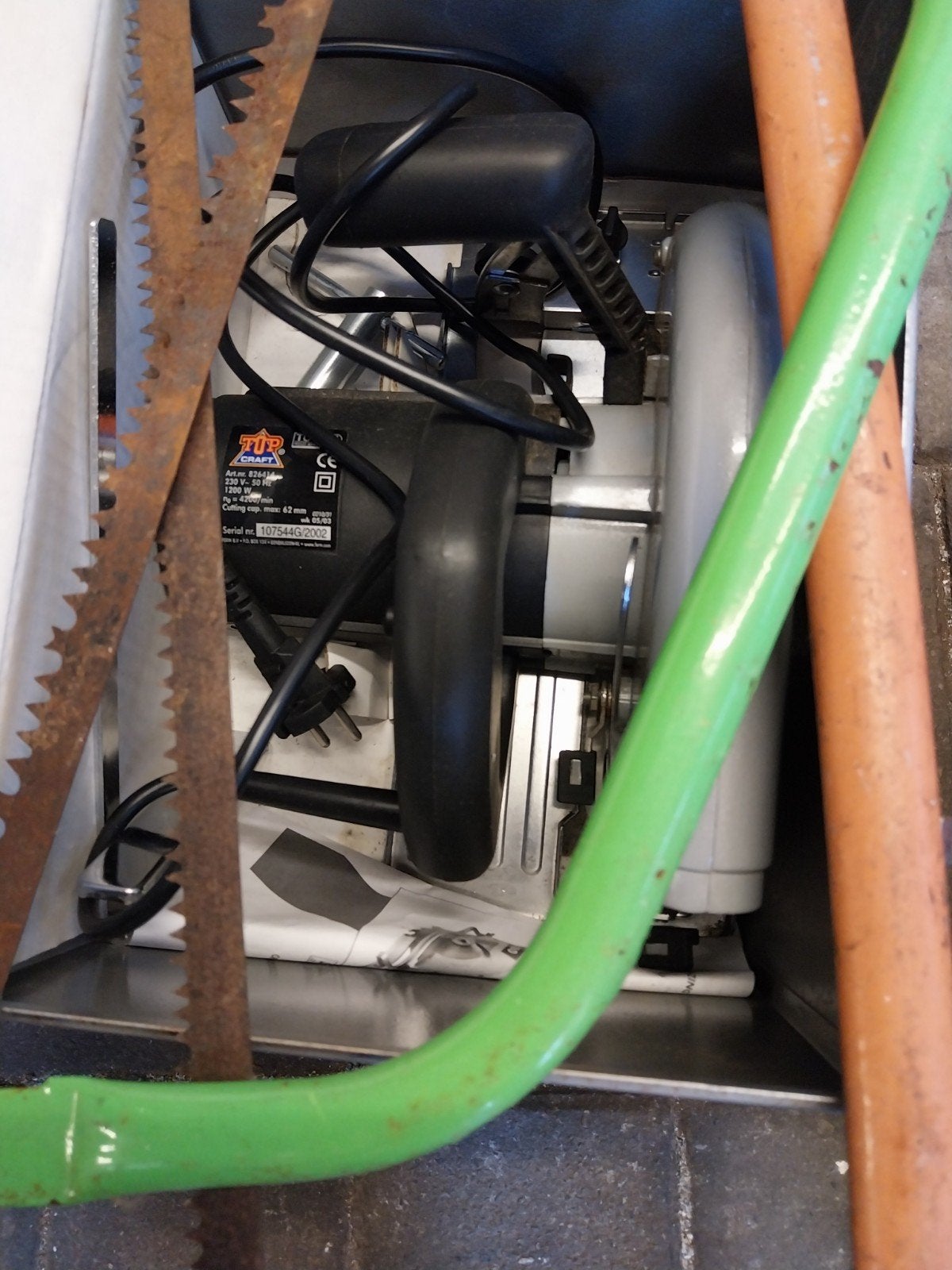 diverse gereedschap, Ophalen
