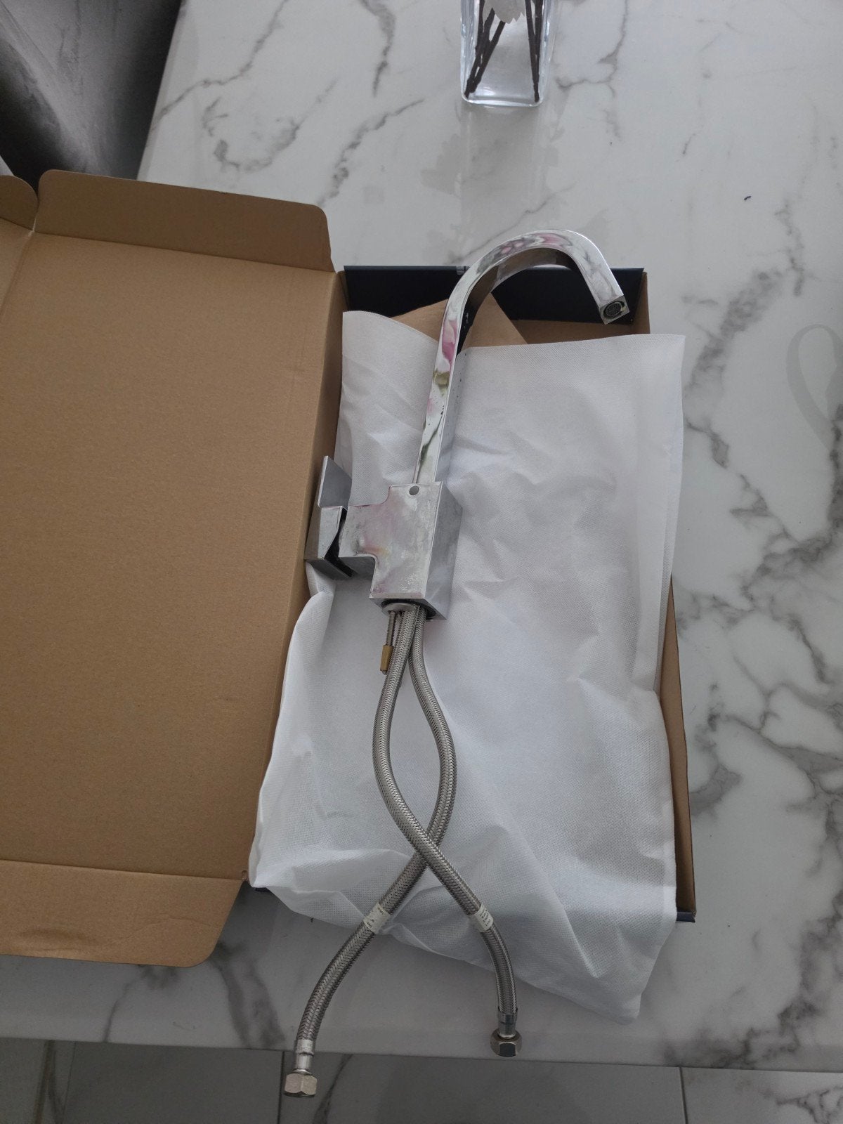 Nieuwe chromen kraan met flexibele aansluitslangen, Ophalen of Verzenden, Gebruikt, Chroom, Kraan