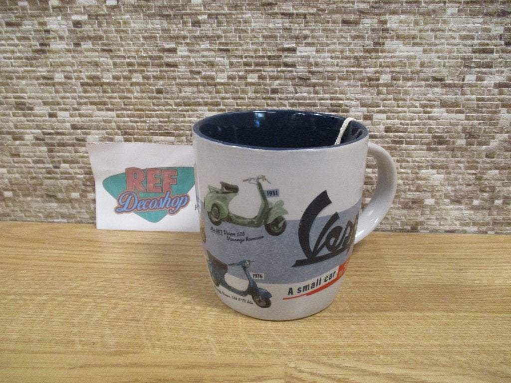mok VESPA, inhoud 330 ml, Ophalen of Verzenden, Aardewerk, Overige stijlen, Kop(pen) en/of Schotel(s)