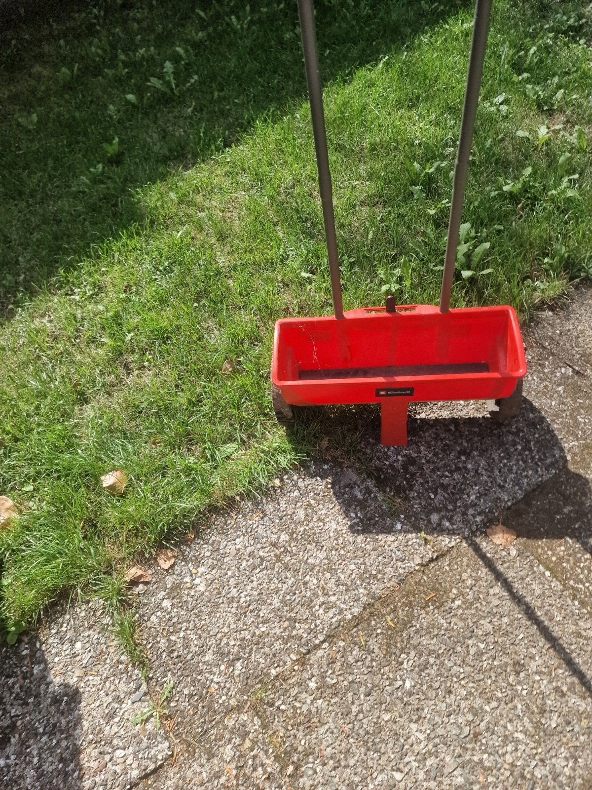 Einhell strooiwagen voor zaad, mest of zout, Ophalen