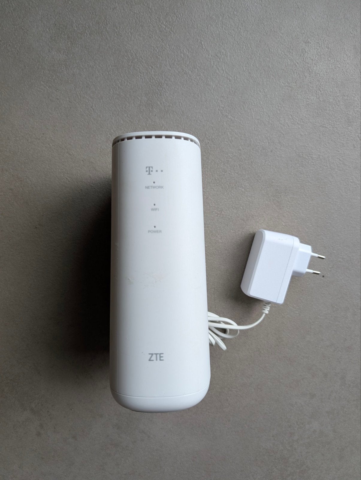 ZTE MF289D 4G LTE Modem, Ophalen of Verzenden, Zo goed als nieuw, Router met modem, ZTE