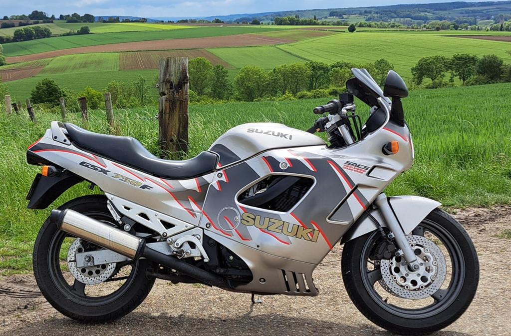 Suzuki GSX750F (GSX 750 F), Ophalen, Gebruikt, Benzine