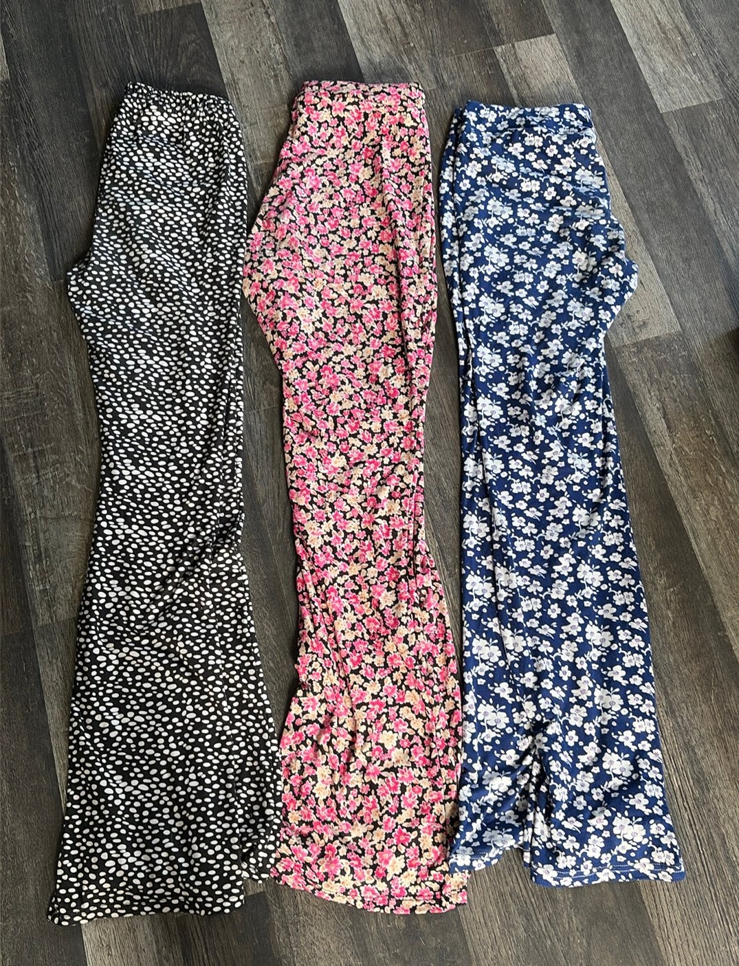 Flair broeken maat M 3 stuks, Maat 38/40 (M), Overige kleuren, Ophalen of Verzenden, Zo goed als nieuw