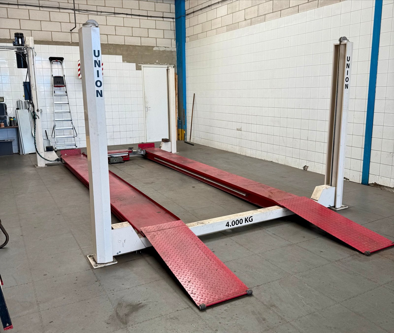 Union 4-koloms hefbrug 4000 kg - Bouwjaar 2021, Ophalen, Gebruikt